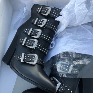 Steve Madden heel boots